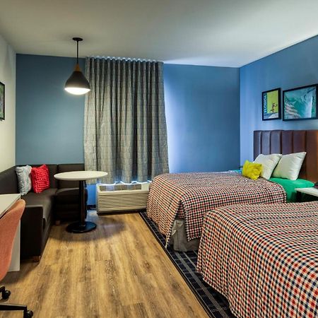 Uptown Suites Extended Stay Tampa Fl - Riverview Buitenkant foto